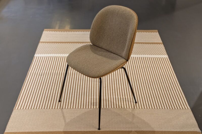 Gubi Stuhl Beetle Veneer