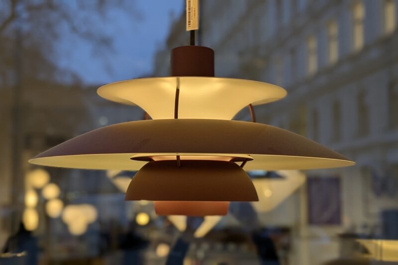 Pendelleuchte PH 5 von Louis Poulsen in Monochrome Burgundy